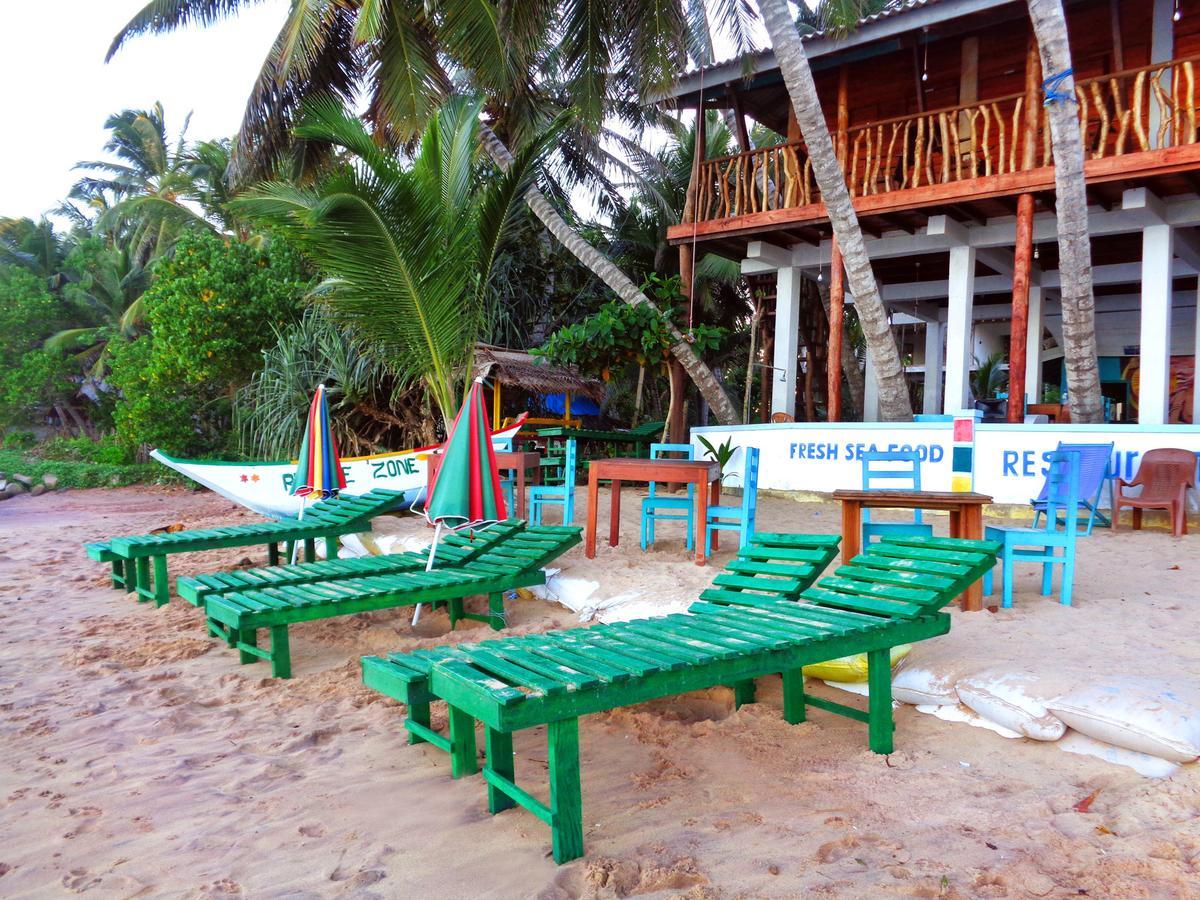 Reggae Zone Beach Resort Tangalle Extérieur photo
