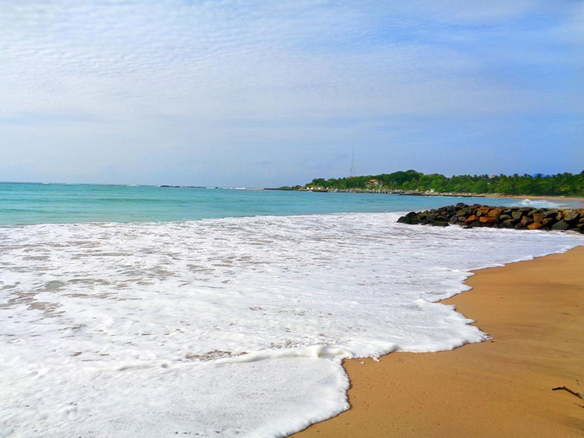 Reggae Zone Beach Resort Tangalle Extérieur photo