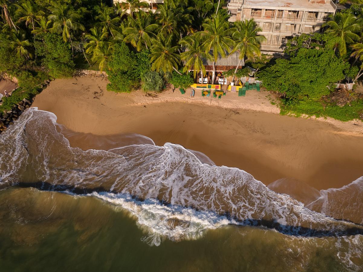 Reggae Zone Beach Resort Tangalle Extérieur photo