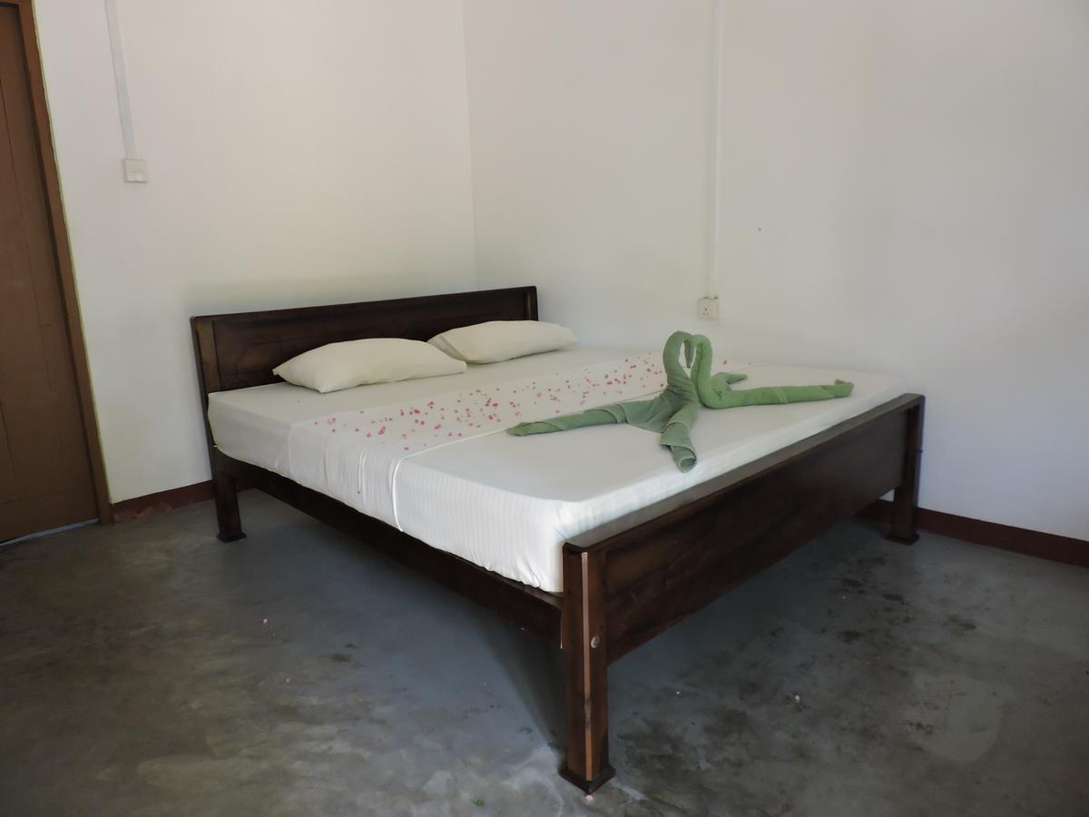 Reggae Zone Beach Resort Tangalle Chambre photo